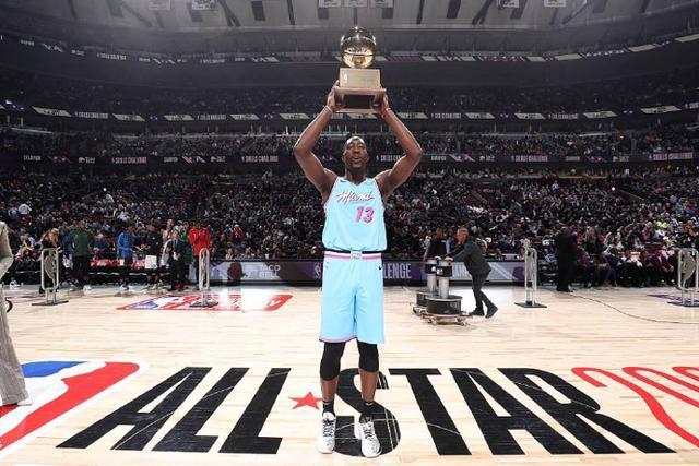 小卡复出快船大胜老鹰 约基奇46+10掘金克马刺